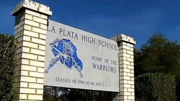 매릴린드주의 라 플라다 고등학교(La Plata High School)