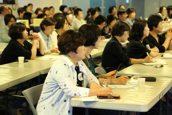 혼란한 시대, 가정사역이 해답이다! 그 마음으로 모인 가정사역자들 때문에 심포지움은 뜨거웠다.