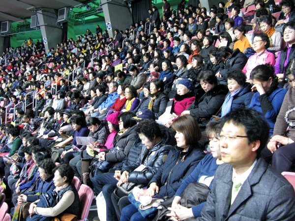 6일 잠실실내체육관에 모인 한국교회 성도들이 