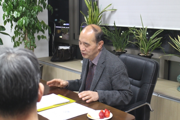 장신대 임희국 교수가 특강을 전하고 있다.