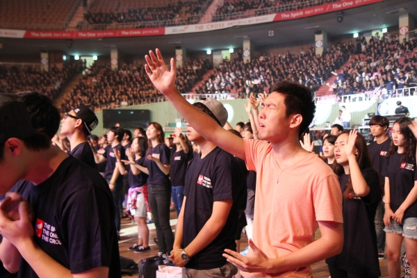 '2017 성령한국 청년대회'(이하 성령한국)가 8월 19일 오후 4시, 잠실실내체육관에서 열린다. 기도회 수련회 영성집회 한국교회 대형집회