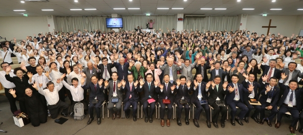 ‘호주 시드니 축복 대성회’와 ‘2017 오세아니아-아세안 선교사 콘퍼런스’