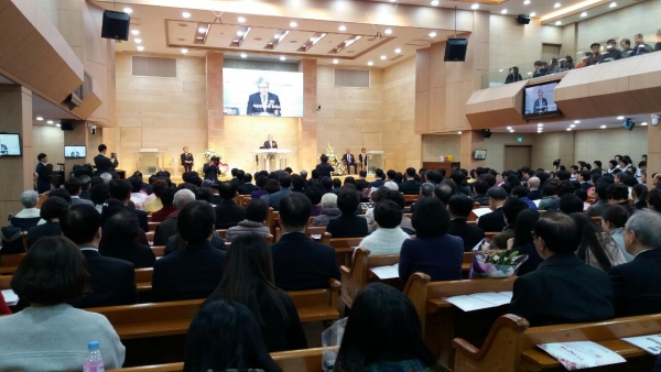 양문교회에서 '장로, 안수집사, 권사, 명예권사 임직 감사 예배'가 열렸다.