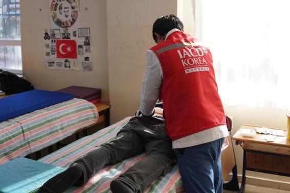 튀르키예 지진 피해자들 위한 의료활동