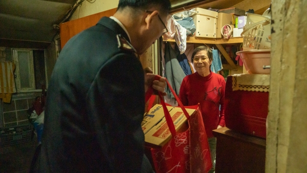 구세군 부활절 맞아 서울역과 남대문 쪽방촌에서 나눔