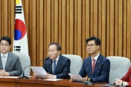 윤재옥 국민의힘 당대표 권한대행 겸 원내대표가 26일 오전 서울 여의도 국회에서 열린 원내대책회의에서 발언하고 있다. ⓒ뉴시스