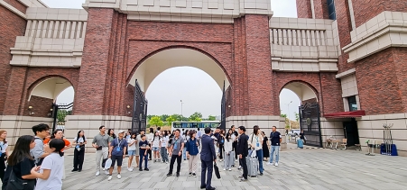 정주국제학교 재학생·졸업생·예비 학부모 초청 학교탐방