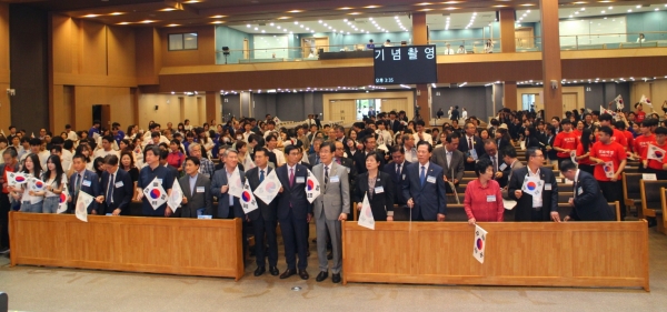 2024 한국장로교 청년 청소년 통일비전 샬롬부흥기도회 및 찬양축제 개최