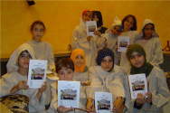 레바논성서공회에서 성경을 기증받은 시리아 어린이들