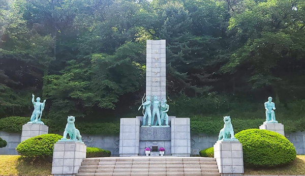 국립서울현충원 경찰충혼탑