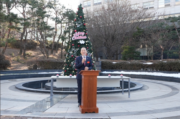 한세대학교 여의도순복음교회 안수집사회와 성탄트리 점등식 개최