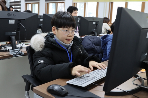 한신대학교 디지털새싹캠프 2기 AI·SW 페스티벌 성과 공유회 개최