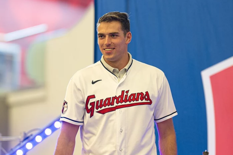 클리블랜드 가디언즈 마무리 투수인 케이드 스미스