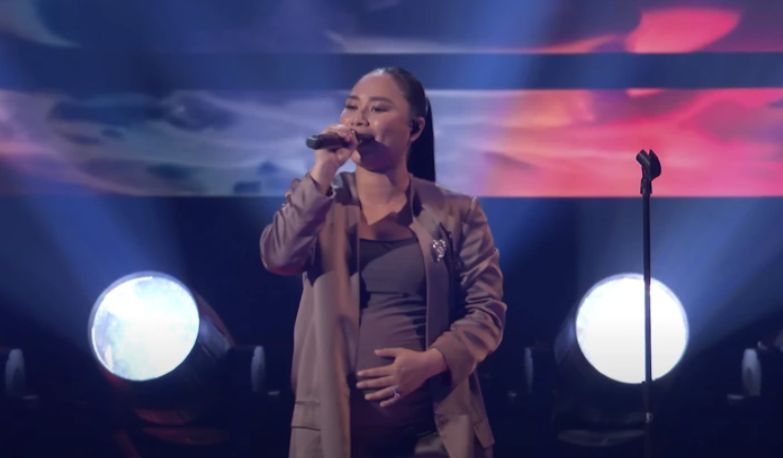 아메리카 갓 탤런트(AGT)' 에서 결승에 오른 가수 제시카 산체스