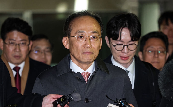 국회의 12·3 비상계엄 해제 의결 방해 의혹을 받는 추경호 전 국민의힘 원내대표가 지난 2일 서울 서초구 서울중앙지방법원에서 열린 영장실질심사를 마친 뒤 법원을 나오고 있다. 