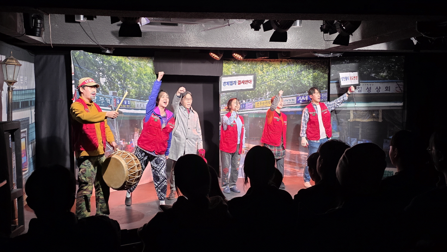 연극 리턴 모습. YDP컬쳐베이스