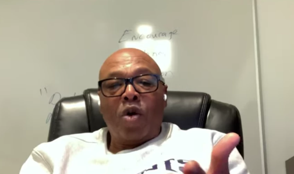 뉴잉글랜드 패트리어츠 팀 채플린 제임스 미첼