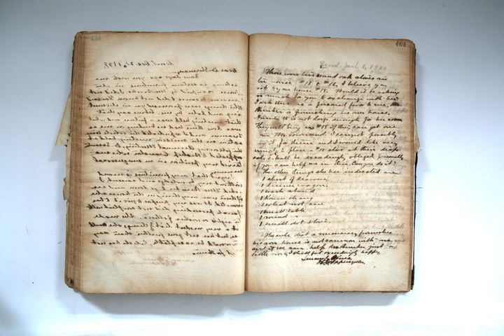 대한제국 시기 황제와 궁궐을 보호하는 시위대가 배재학당의 우물을 길어가는 것에 대해 아펜젤러가 시위대 부관 최재익에게 한글로 직접 써서 보낸 항의 서한