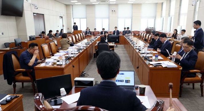 윤건영 국회 행정안전위원회 법안심사제1소위원회 위원장