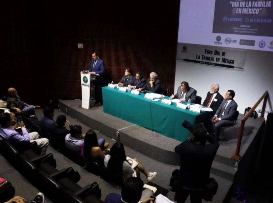 멕시코 연방 하원에서 열린 ‘멕시코 가족의 날(Family Day in Mexico)’ 포럼