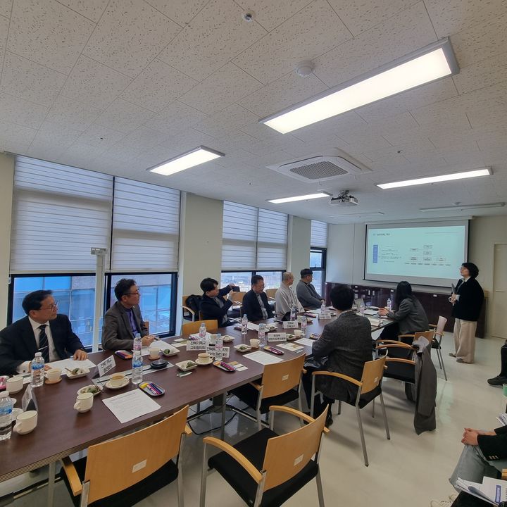 국무조정실 범정부 생명지킴추진본부는전북도 정신건강복지센터 회의실에서 지역 종교계 관계자와 업무 협력 간담회를 개최했다