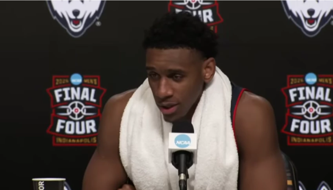 UConn(코네티컷대학교) 센터 타리스 리드 주니어 선수