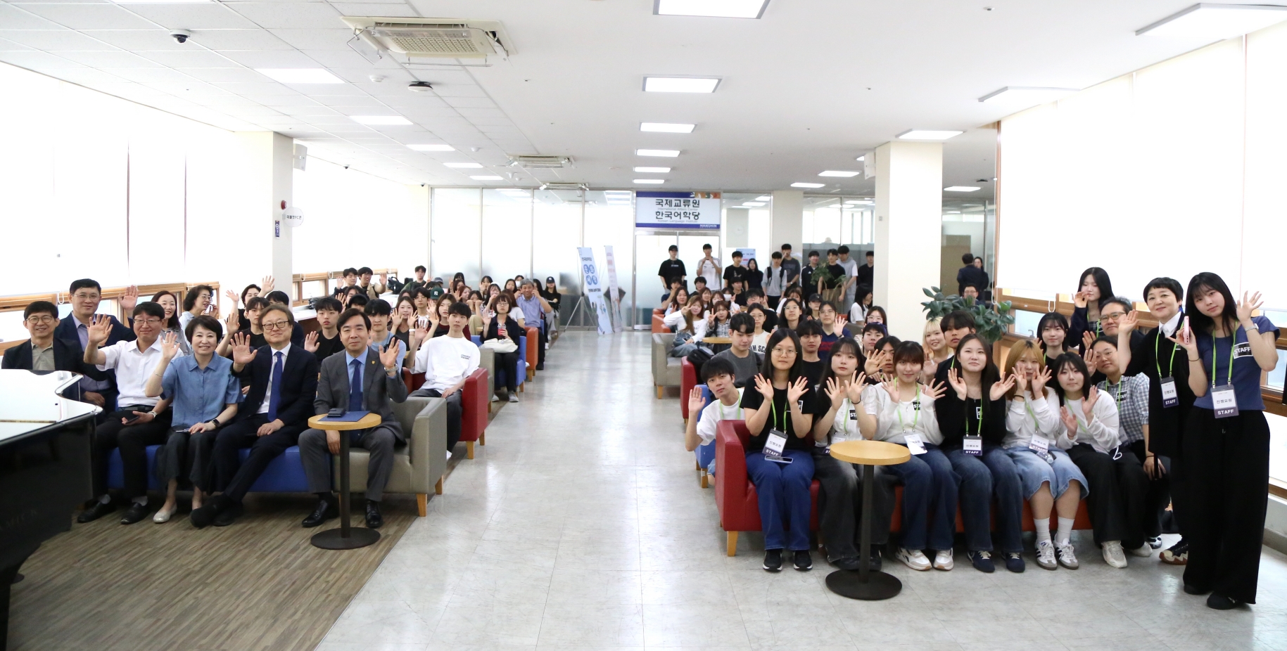 한신대학교 신입생 성장 담은 성과공유전 개최