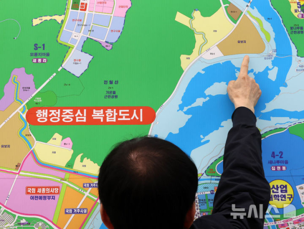 세종 2차 이전 1만명 대기…내년 아파트 입주 '0'