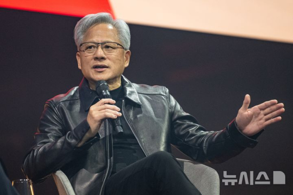 젠슨 황 '2029년 메모리 공급과잉 가능성 낮다'