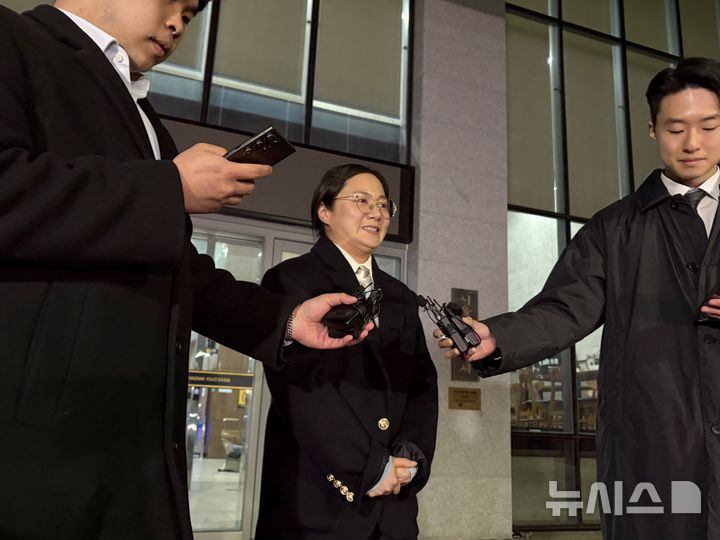 박나래 전 매니저, 첫 공판서 공동공갈 혐의 부인