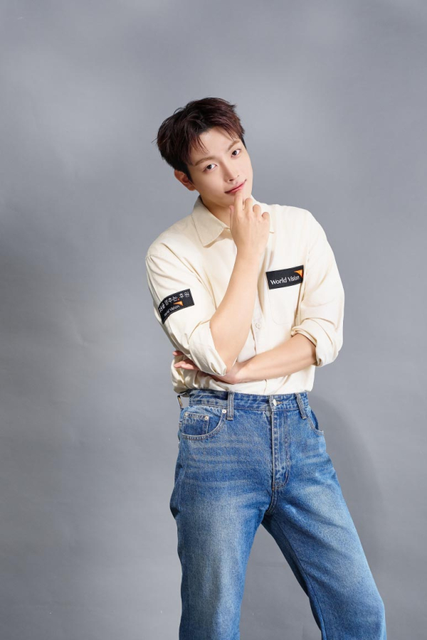 그룹 에이티즈(ATEEZ) 멤버 홍중