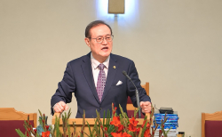 정우성 목사