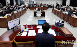 11개 상임위 국감…공소청·ETF 쟁점 충돌