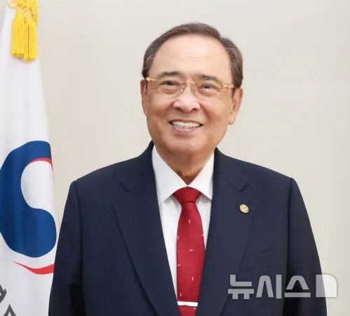 이세웅 전 평북지사, 퇴직 재산 2759억원 신고