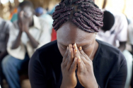 기도하는 아프리카 여성