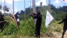 IS가 필리핀 남부 민다나오 섬에서 촬영했다는 훈련 캠프 동영상 캡춰.
