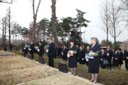 2015년 양화진 선교사 묘원 참배 사진