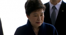 박근혜 전 대통령, 검찰 출석