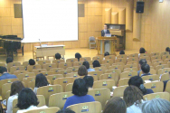 한국기독교교육정보학회가 최근 총신대에서 &#034;일상의 삶을 통한 기독교교육&#034;이란 주제로 2017년 춘계학술대회를 개최했다.