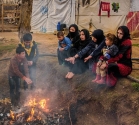 28일 국제구호개발NGO 월드비전은 유엔안전보장이사회 휴전결의에도 불구하고 민간인에 대한 폭격이 계속되고 있는 시리아 동구타 지역의 즉각적인 휴전을 촉구한다는 내용의 성명서를 발표했다. 