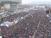 광화문 광장에 모여 국민대회에 참석 중인 국민들의 인파.