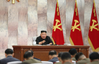 지난 24일 김정은 북한 국무위원장이 노동당 중앙군사위원회 제7기 제4차 확대회의를 통해 발언하고 있다. (썸네일로만 사용)