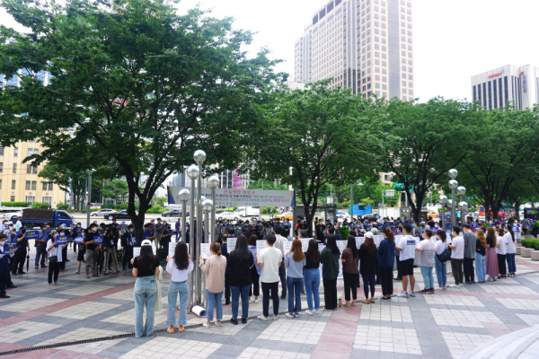 7일 오후 ‘이동환 목사 회개 or OUT촉구 기자회견’을 개최