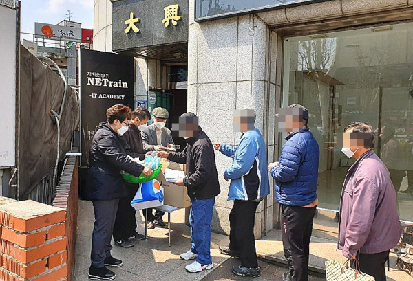 [힘내라! 한국교회] 이수길벗공동체 김희성 목사