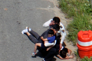 납치범 검거하고 아이 구한 경찰