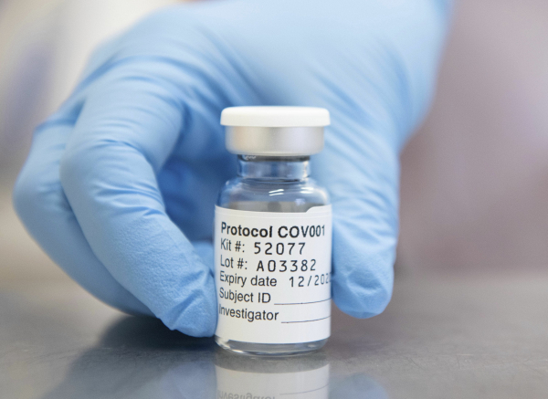 영국 옥스퍼드대학과 다국적 제약사 아스트라제네카가 개발한 신종 코로나바이러스 감염증(코로나19) 백신.