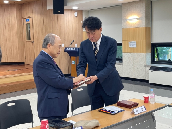 군기연 대표회장 권태진 목사 하은호 군포시장